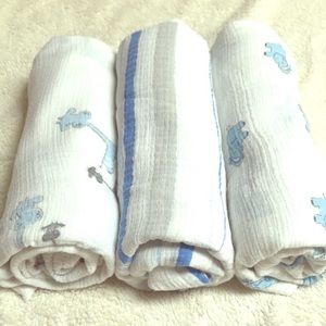 Aden and Anais set of three swaddle blankets